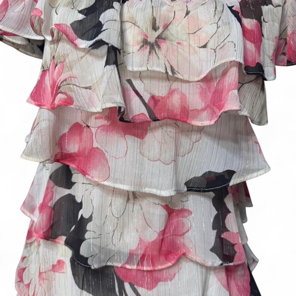 White House Black Market XS Off Shoulder Floral Ruffle Tiered Top Blouse Boho - Picture 3 of 7